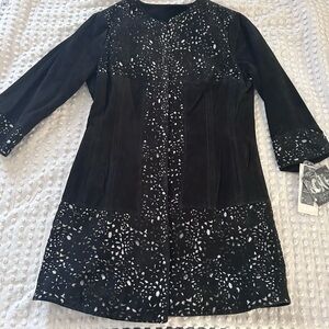 Carlos Falchi Black and White Sleeve Detail NWT